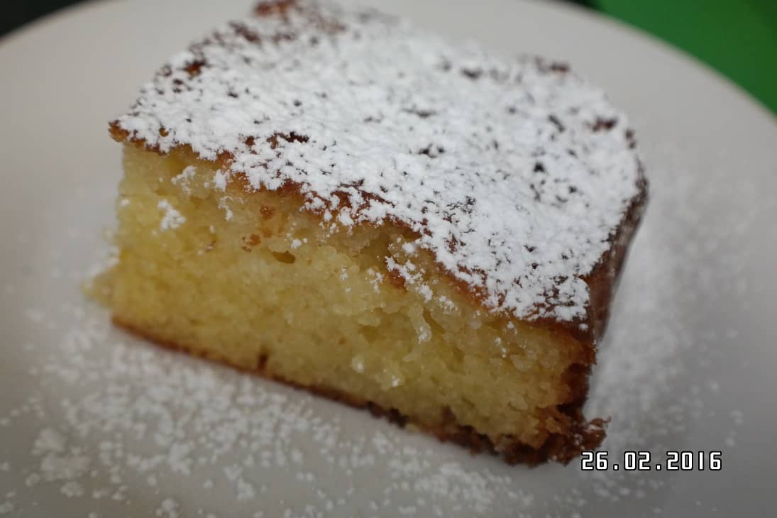 lemon drizzle cake 2